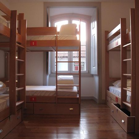 Inn Possible Lisbon Hostel Rom bilde