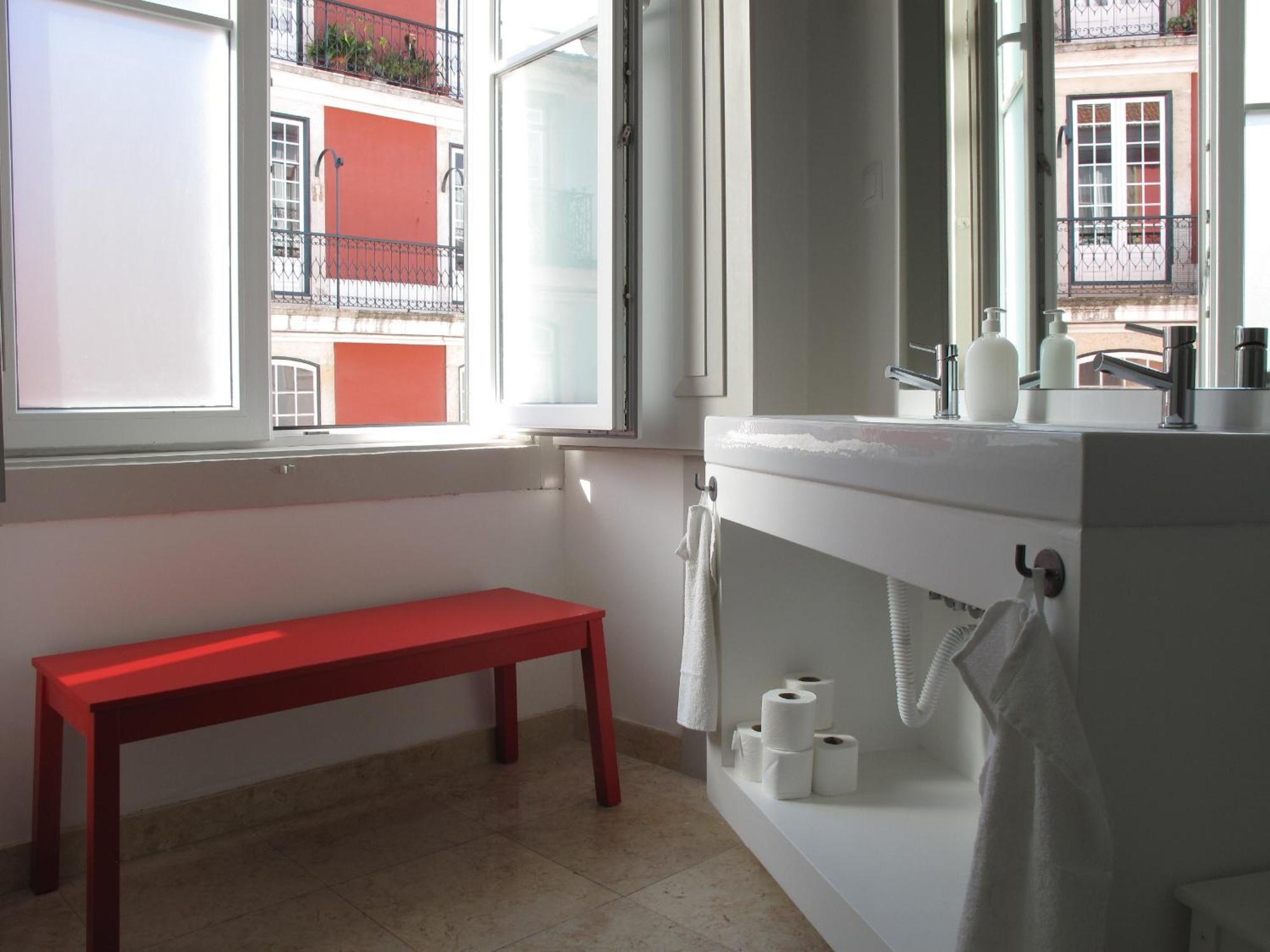 Inn Possible Lisbon Hostel Rom bilde