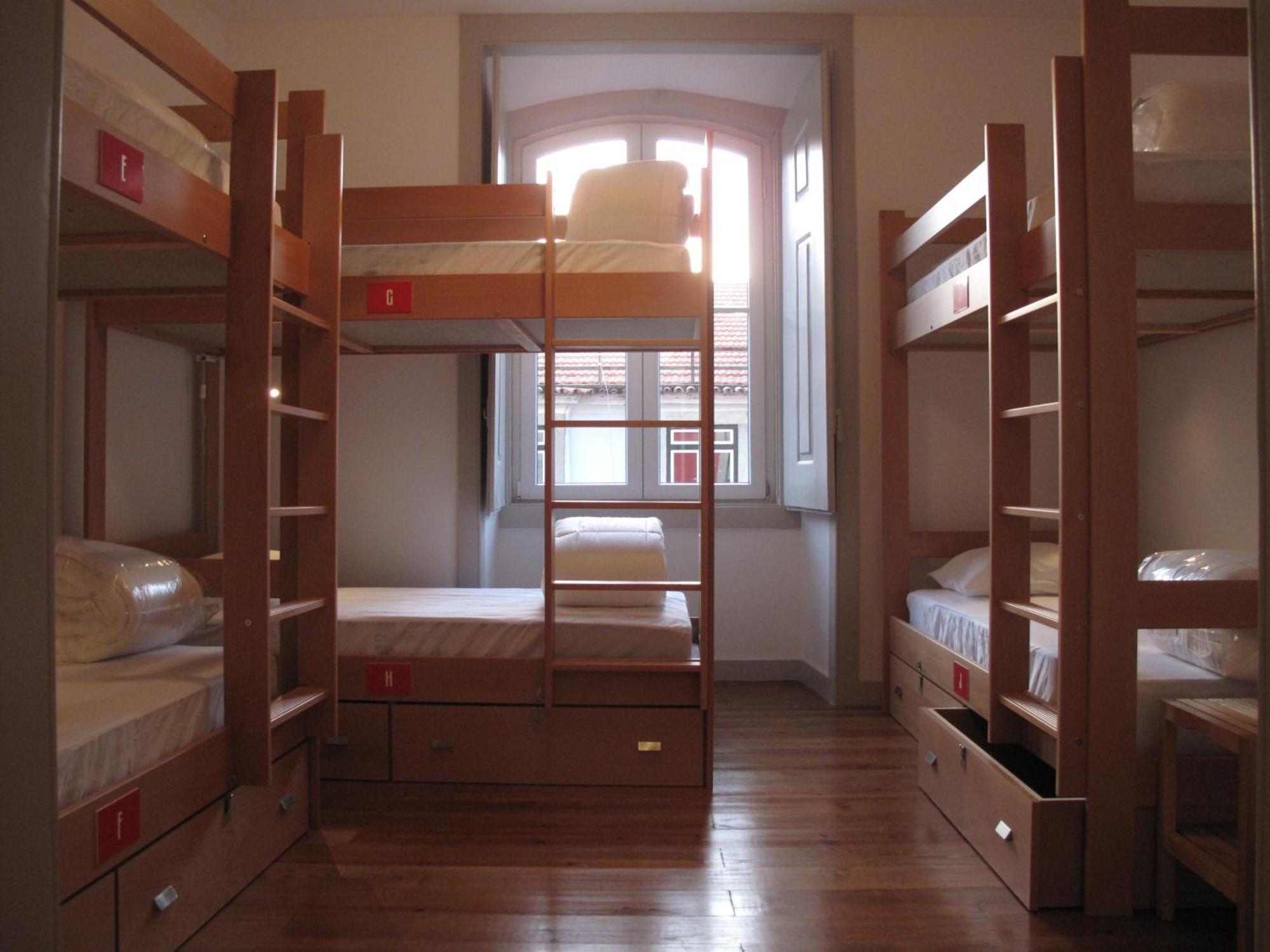 Inn Possible Lisbon Hostel Rom bilde